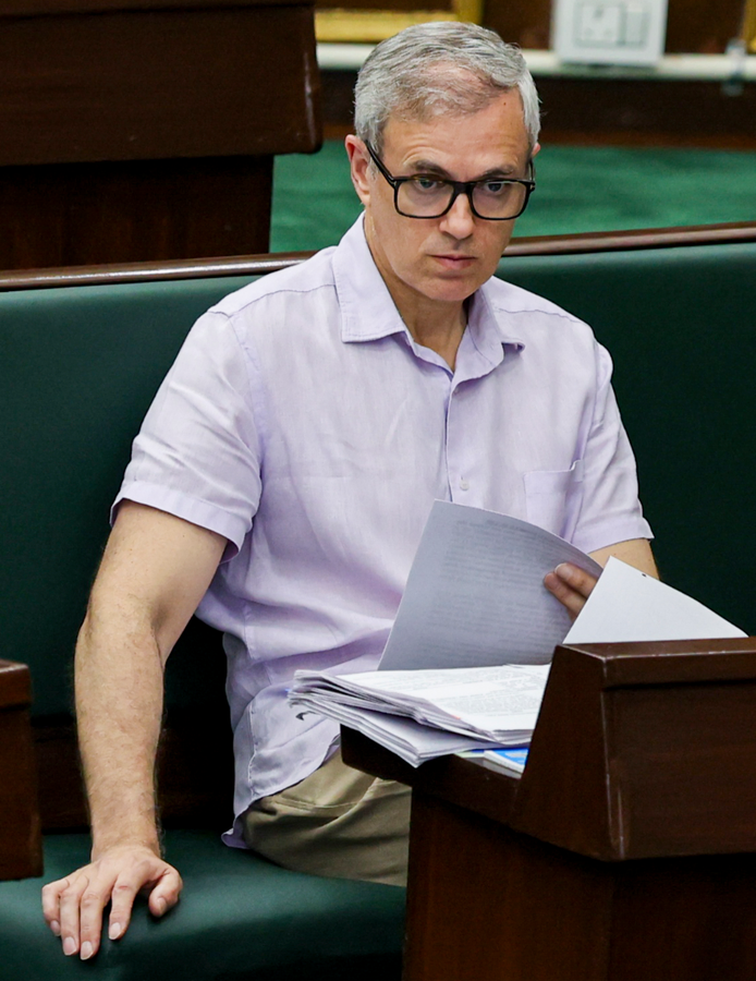 Dam Dispute: J-K CM to Address Electricity and Compensation Issues.webp