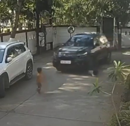 Shanti Niketan Incident: Girl Suffers Severe Injuries