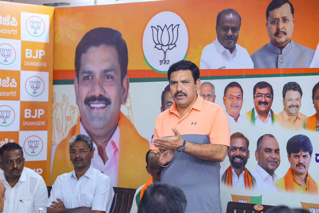 Davanagere By-Elections: BJP Focus on Backward Communities.webp
