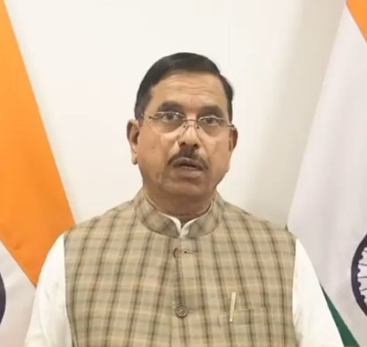 Karnataka EV Policy: Union Minister Criticizes U-Turn