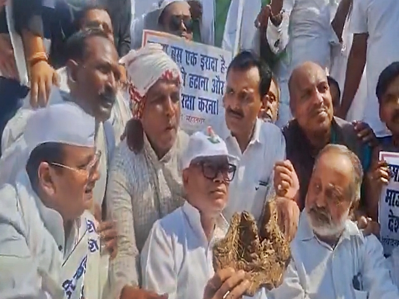 Patna Protest: Congress Demands Action on LPG Prices.webp