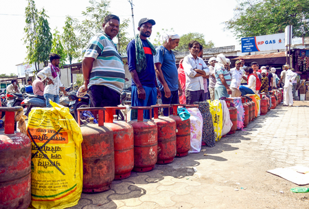LPG Shortage and Seizures Impact Telangana Auto Drivers.webp