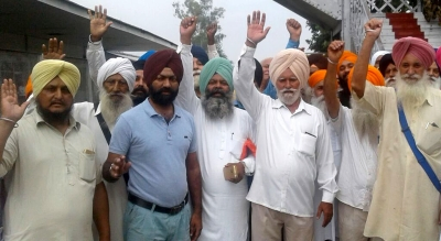 Sikh Community Reacts to Alleged Obscene Remarks by Pakistani Clerics.webp