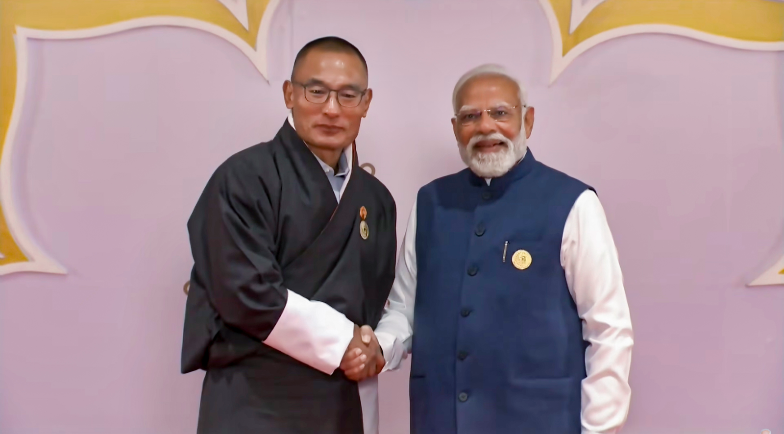 PM Modi’s Bilateral Meetings Drive AI Summit Discussions.webp