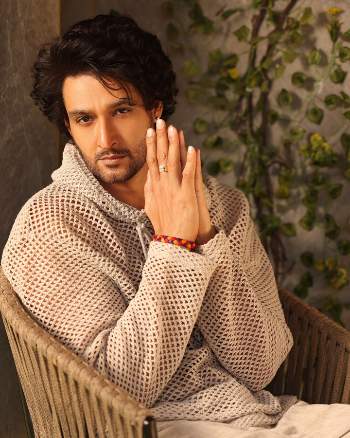 Exploring New Creative Frontiers: Sourabh Raaj Jain's Multi-Medium Journey.webp