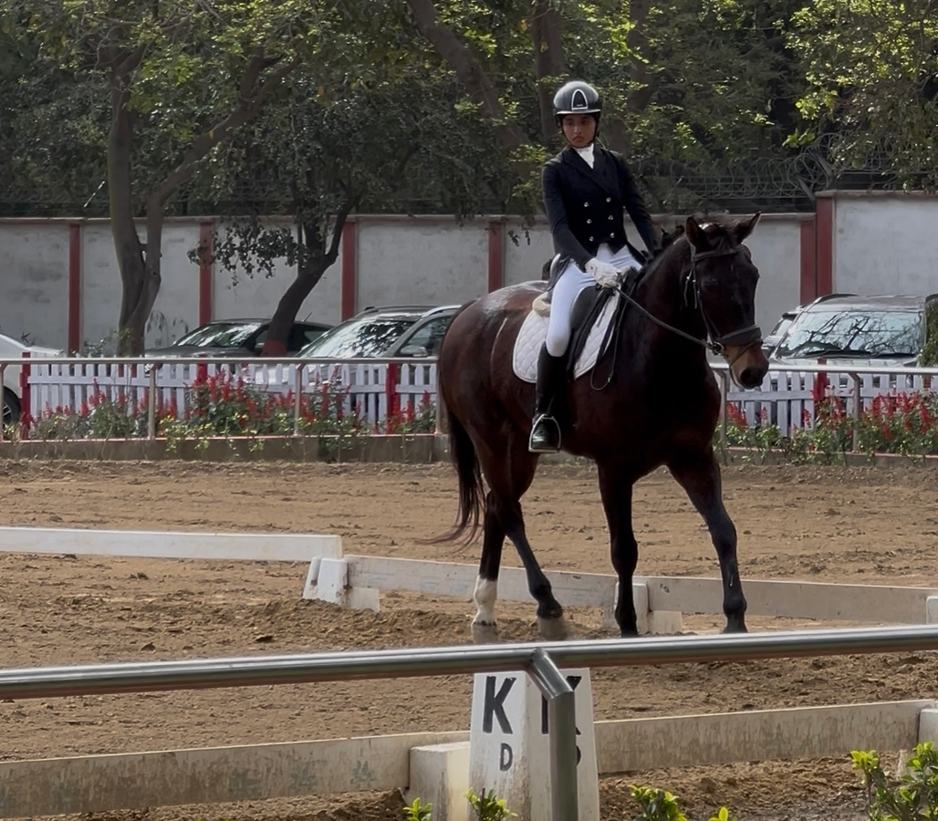 Mumbai Equestrian Stasya Pandya Secures Team Silver and Bronze.webp