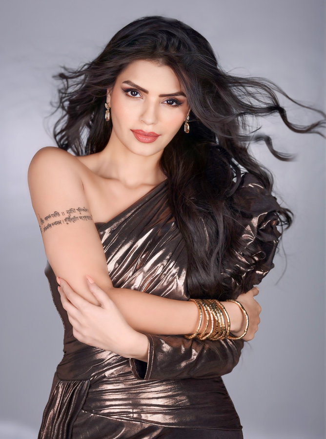 Legal Notice: Sonali Raut Alleges Production Neglect on 'Bigg Boss Marathi 6'