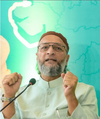 Gujarat Election Campaign Begins: Owaisi Rejects Allegations, Questions Congress Stance.webp Gujarat Election Campaign Begins: Owaisi Rejects Allegations, Questions Congress Stance.webp
