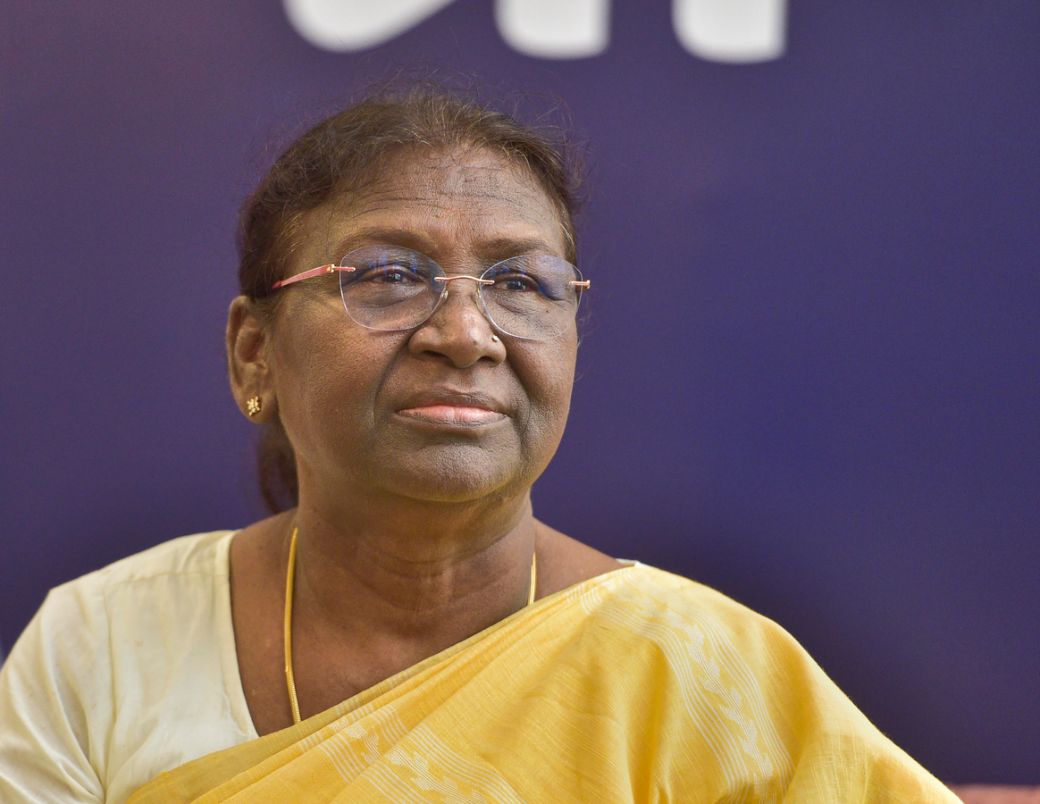 President Murmu Urges Harmony and Peace.webp
