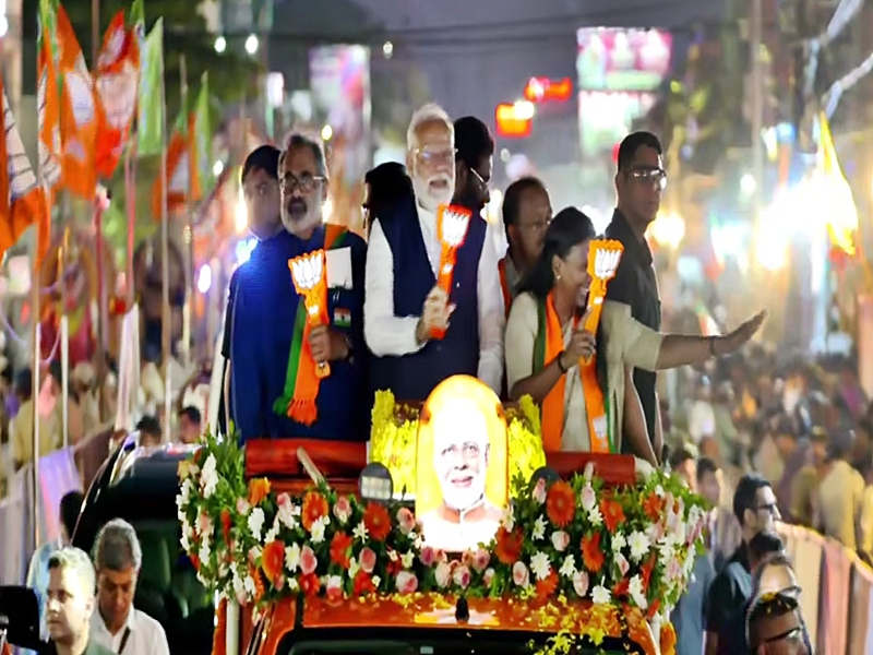 Modi's Roadshow Transforms Thiruvananthapuram Streets.webp Modi's Roadshow Transforms Thiruvananthapuram Streets.webp