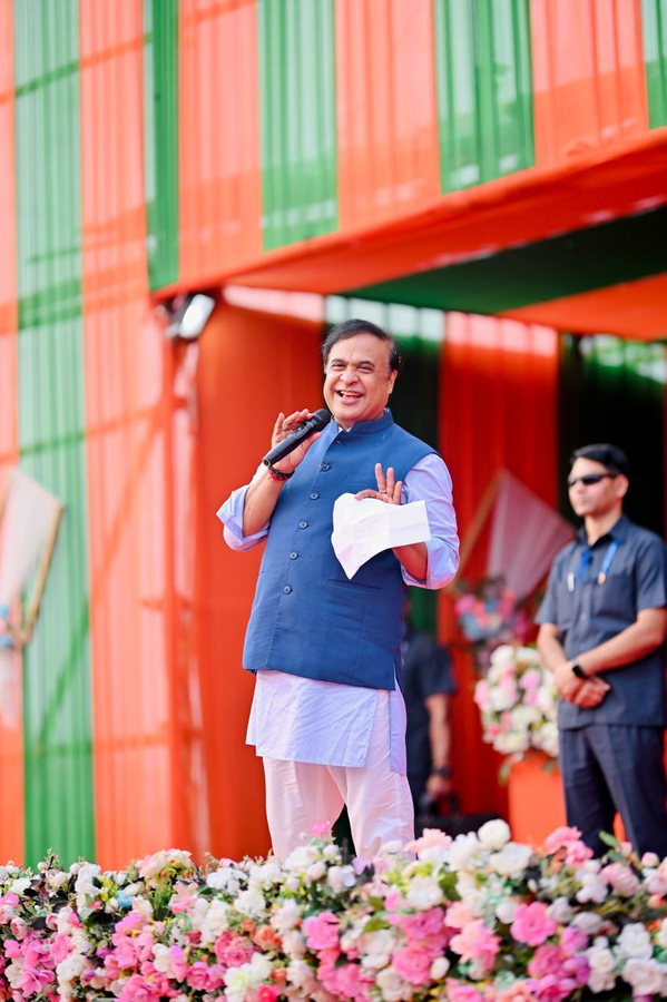 Sarma Urges Jharkhand CM to Observe Assam's Progress.webp