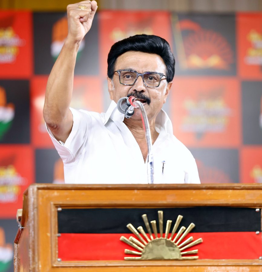 DMK Campaign Intensifies with Chief Minister's Tour.webp