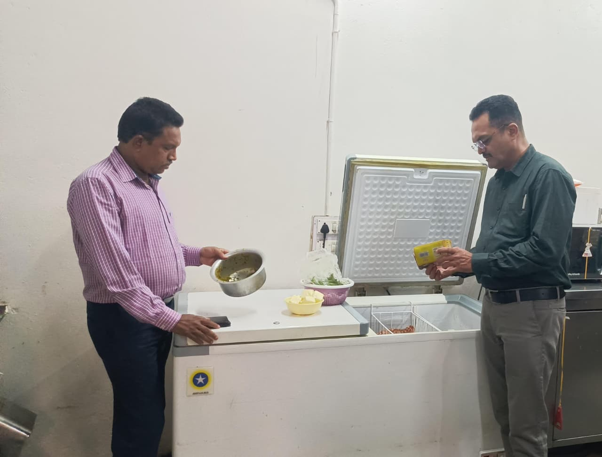 Food Safety Drive in Gujarat: Substandard Paneer and Food Destroyed.webp Food Safety Drive in Gujarat: Substandard Paneer and Food Destroyed.webp