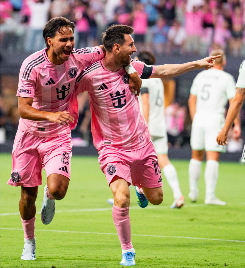 Messi and Suarez Shine in Inter Miami's MLS Home Debut.webp