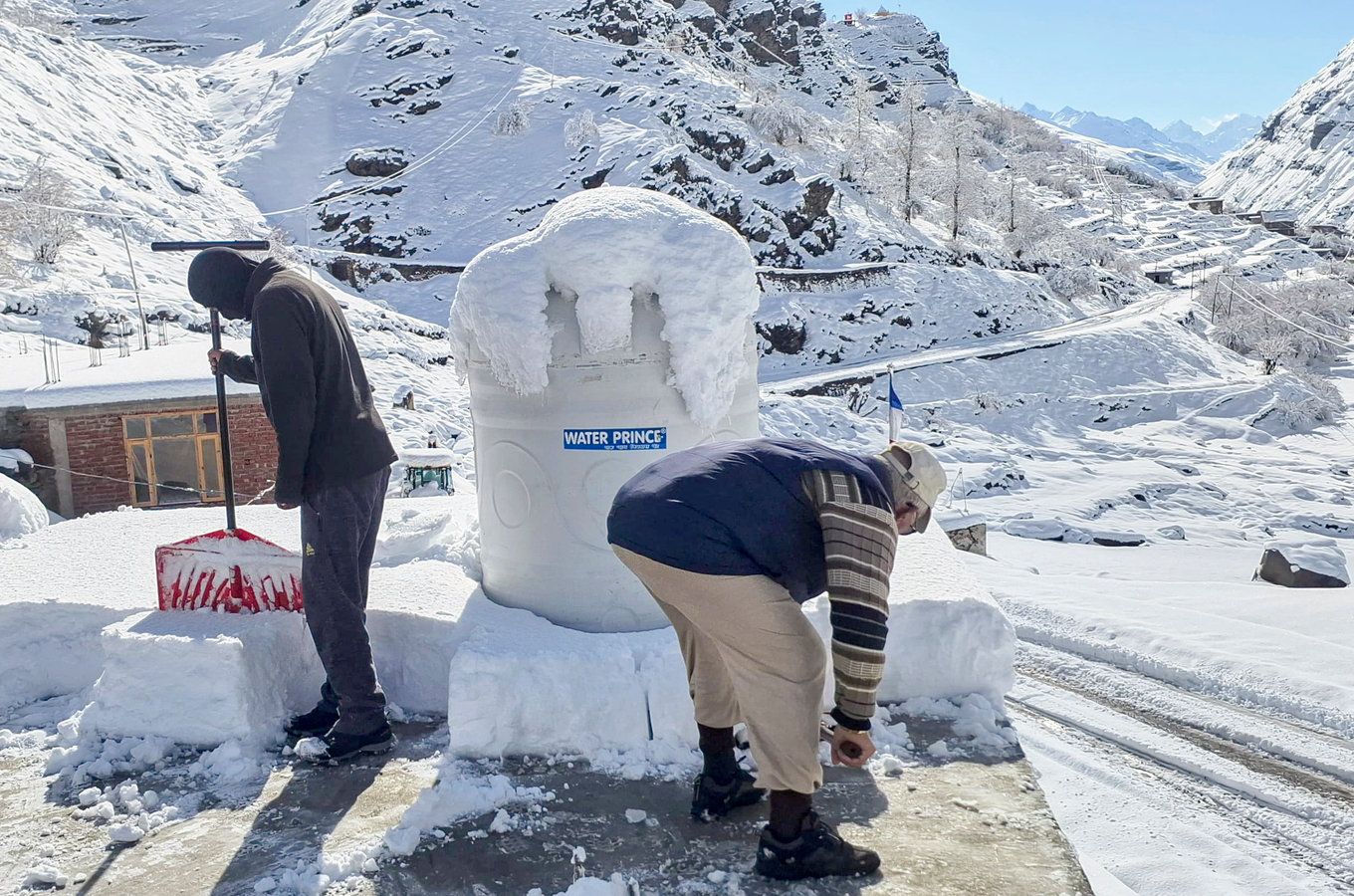 Weather Update: Snow, Hail, and Forecast for Himachal.webp