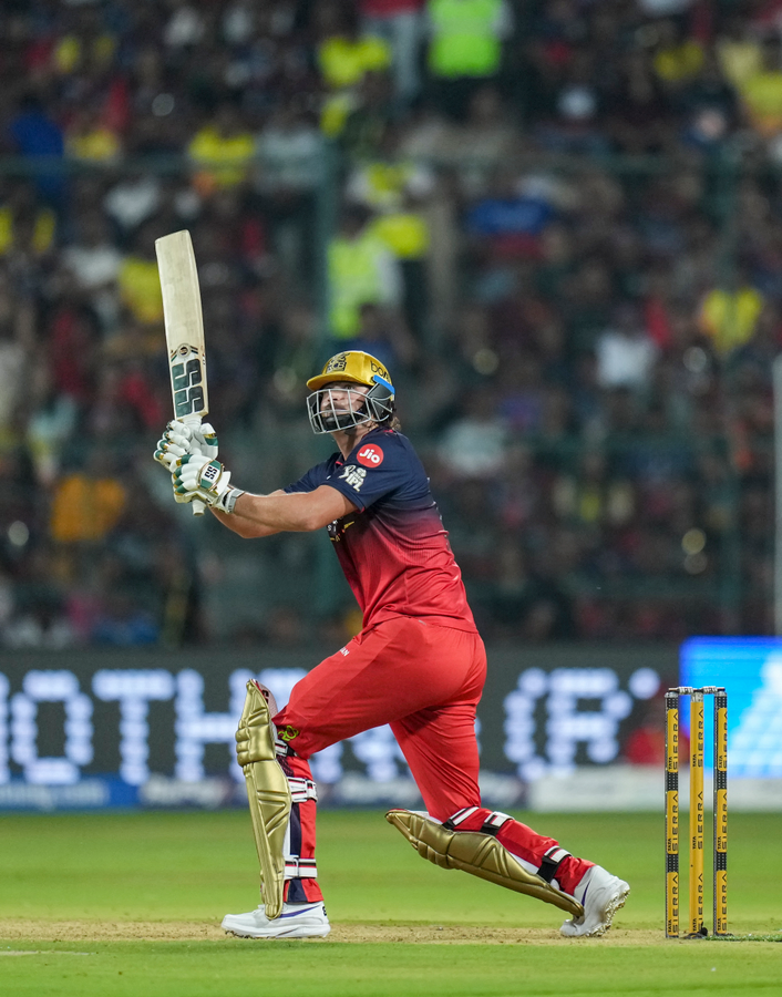 IPL: David, Padikkal, and Patidar Lead RCB to Stunning Victory.webp