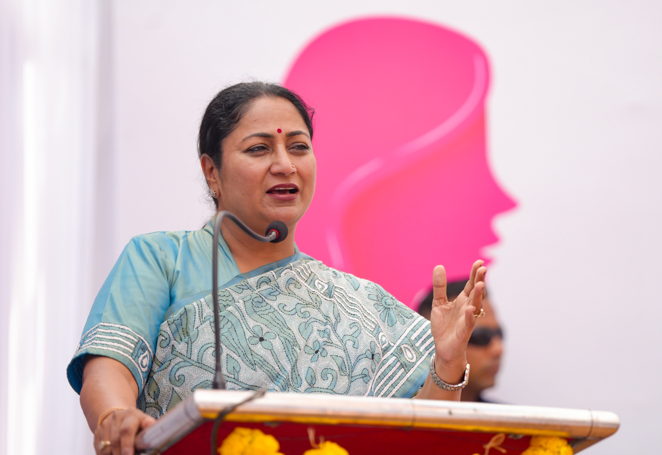 Delhi Government Tightens LPG Regulations.webp