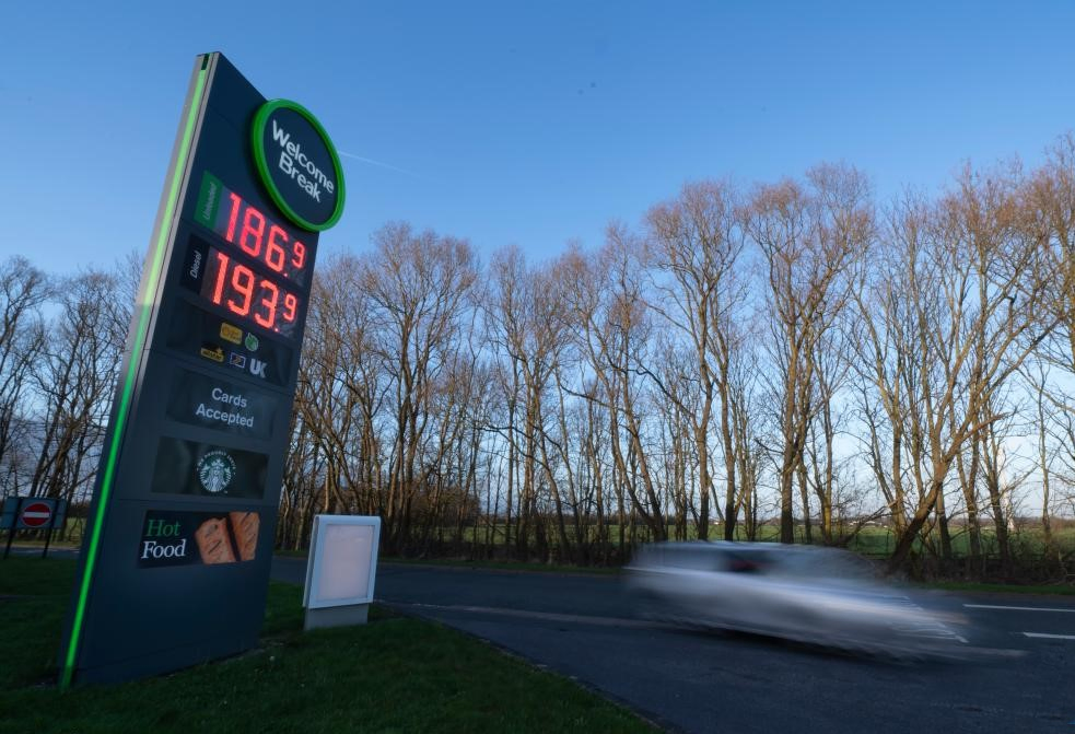 Rising Oil Prices and Shipping Disruptions Linked to Iran Tensions.webp