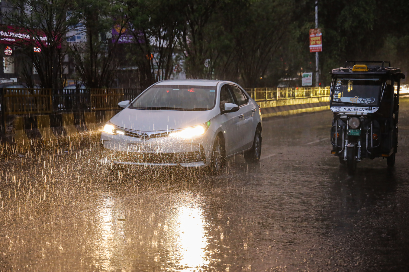 Rainfall and Thunderstorms Forecasted for India This Week.webp