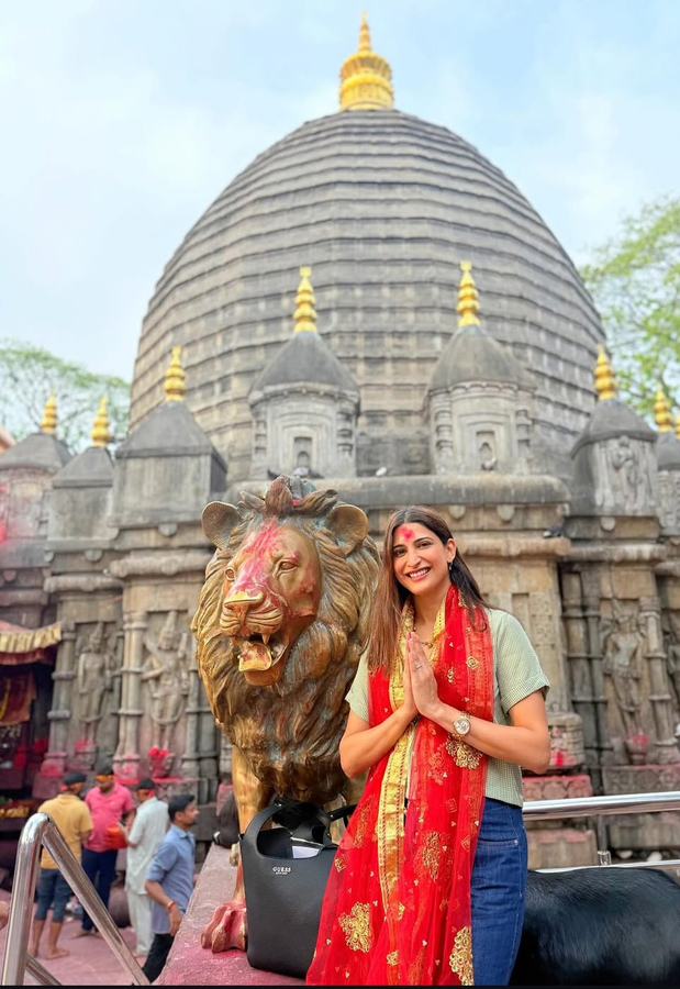 Kamakhya Temple Visit: Aahana Kumra Shares Her Experience.webp