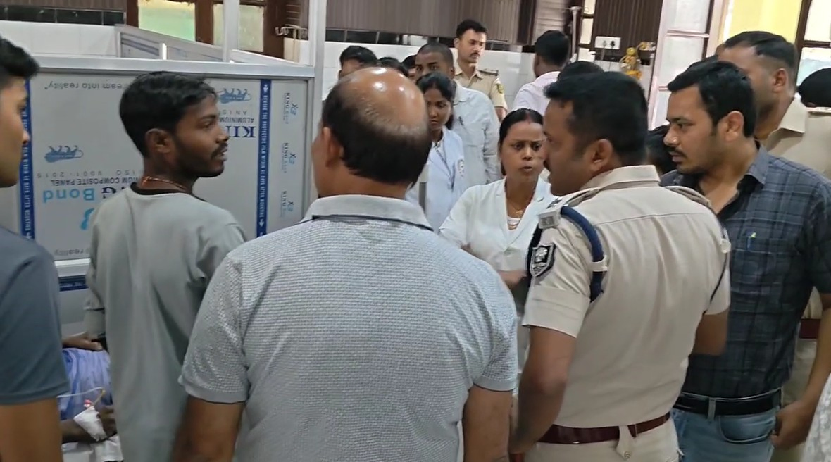 Bihar Hooch Tragedy: Villagers Report Sight Loss Amid Rising Deaths.webp