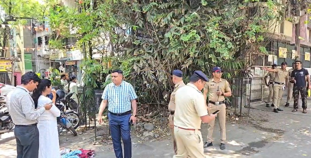 Residential Area in Nagpur Yields Explosive Materials.webp