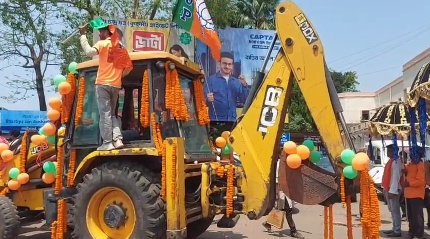 West Bengal Election: BJP Candidate's Unique Campaigning Strategy