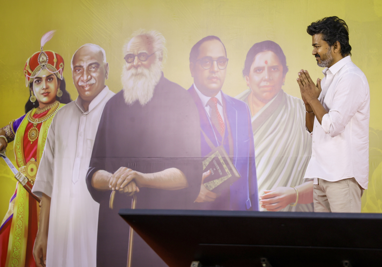 Vijay Campaign Intensifies: Tirunelveli and Tuticorin Visits Planned.webp