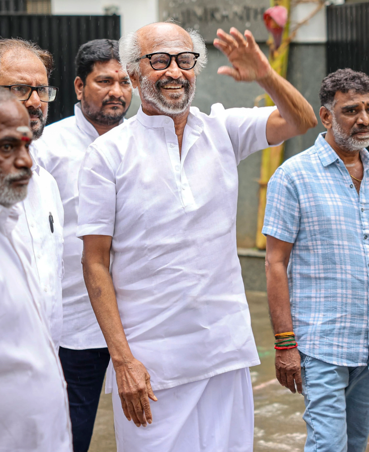 Fans Risk Injury in Vijay Campaigns, Actor Warns.webp Fans Risk Injury in Vijay Campaigns, Actor Warns.webp