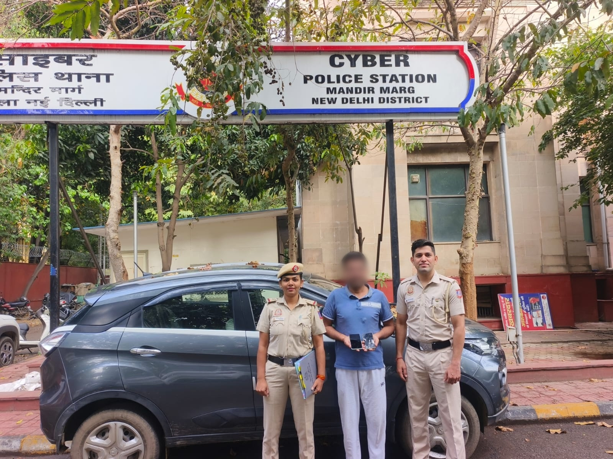 Restaurant Chain Khan Chacha Involved in Cyber Fraud.webp