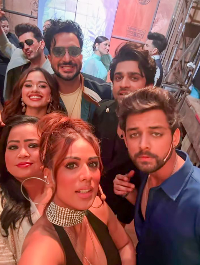 Washing Hair After a Long Shoot – Nia Sharma Shares Her Daily Challenge.webp Washing Hair After a Long Shoot – Nia Sharma Shares Her Daily Challenge.webp