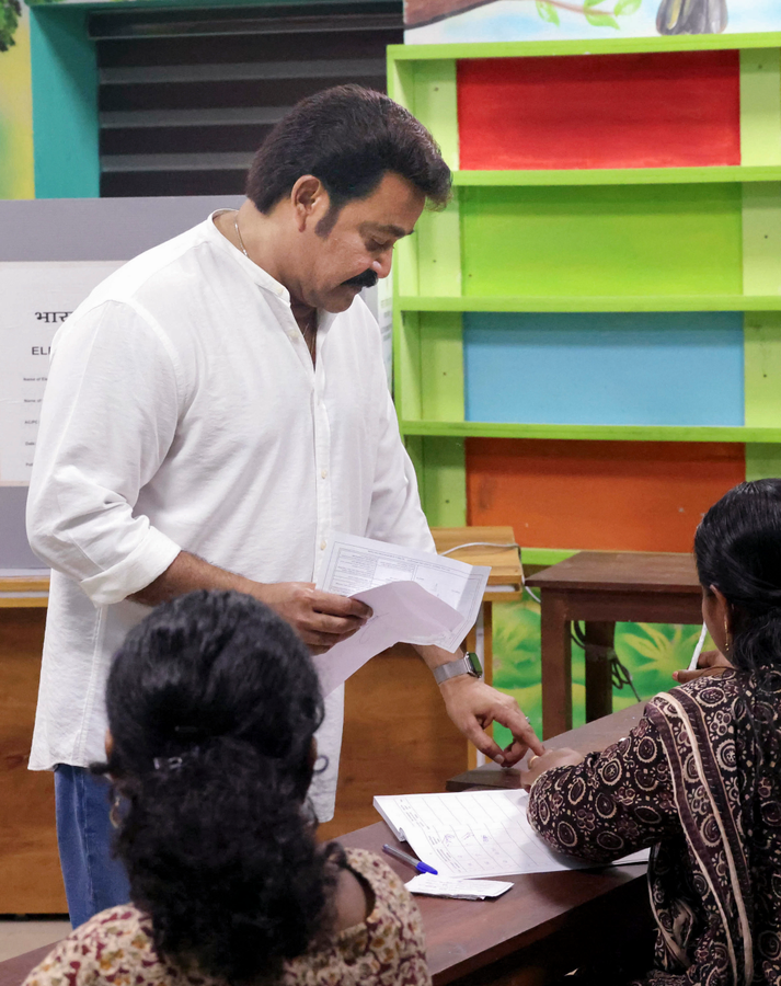 Film Stars Cast Votes, Highlight Importance of Participation.webp