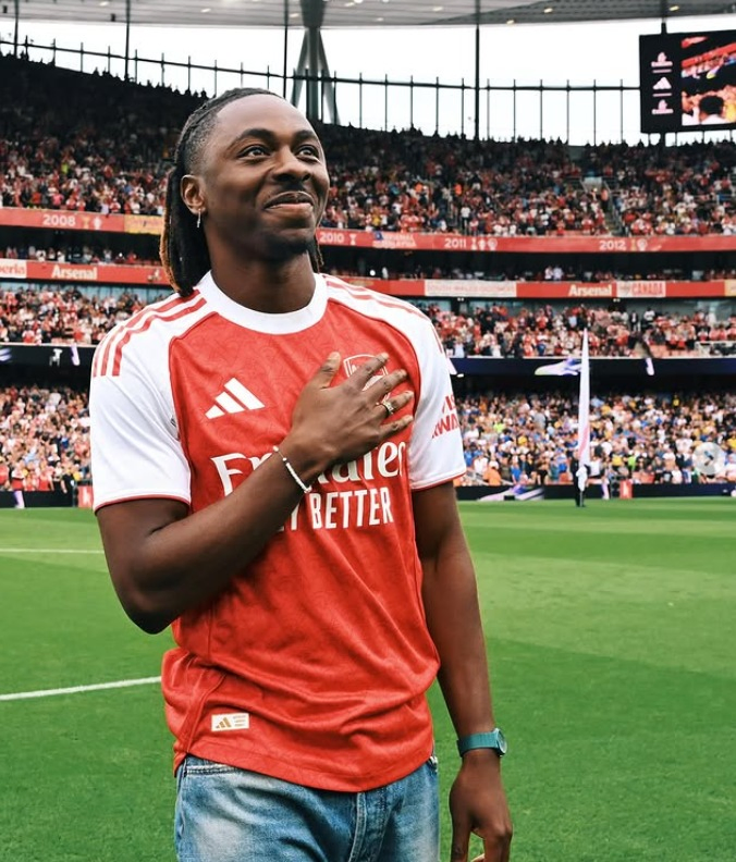 Eze Returns to Training as Arsenal Prepare for Bournemouth.webp