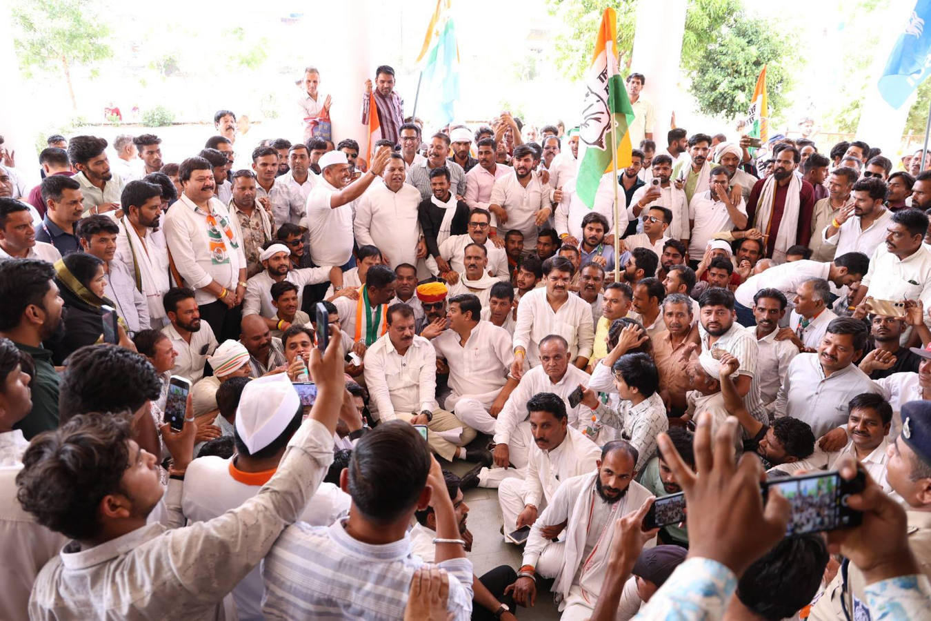 Wheat Procurement Challenges Trigger Political Tension in MP.webp