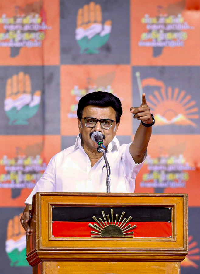 DMK Government Focuses on Development, Criticizes AIADMK