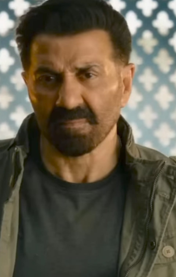 Sunny Deol Reflects on 'Jaat' Anniversary, Promises More News.webp Sunny Deol Reflects on 'Jaat' Anniversary, Promises More News.webp