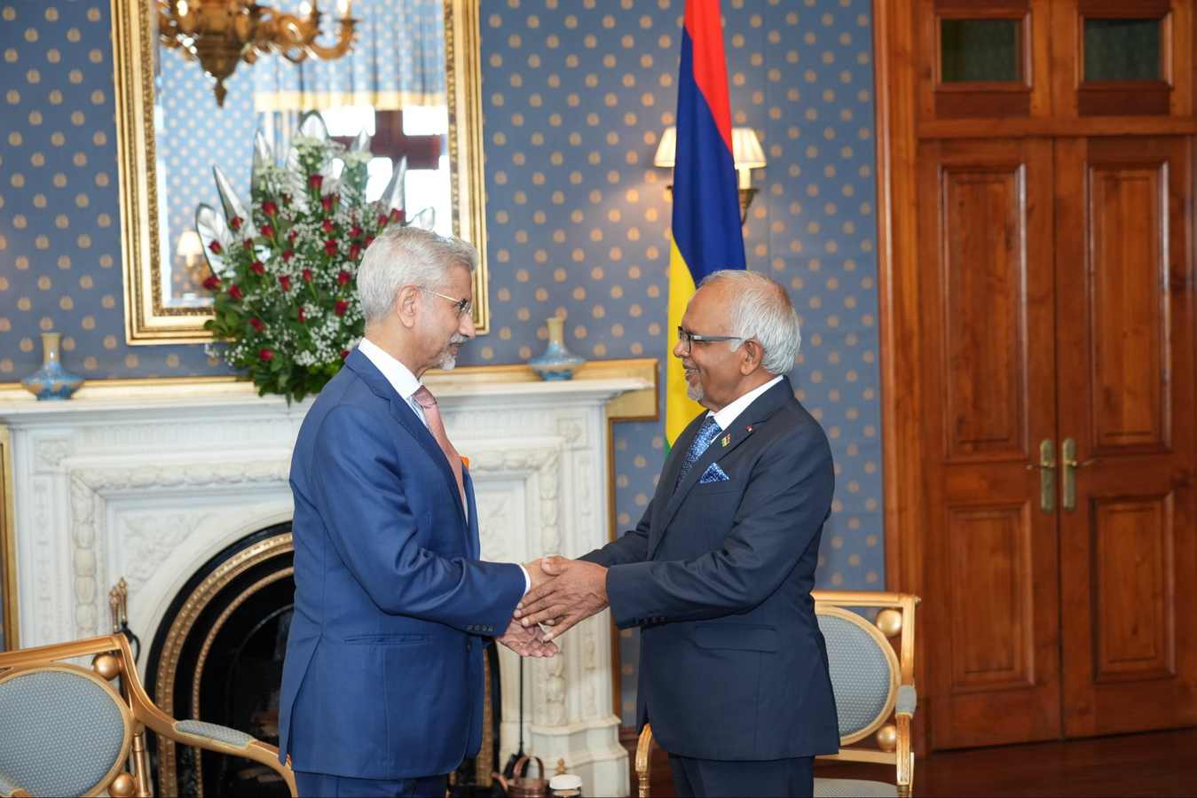 Jaishankar Visits Mauritius, Discusses Cooperation Across Key Areas.webp Jaishankar Visits Mauritius, Discusses Cooperation Across Key Areas.webp