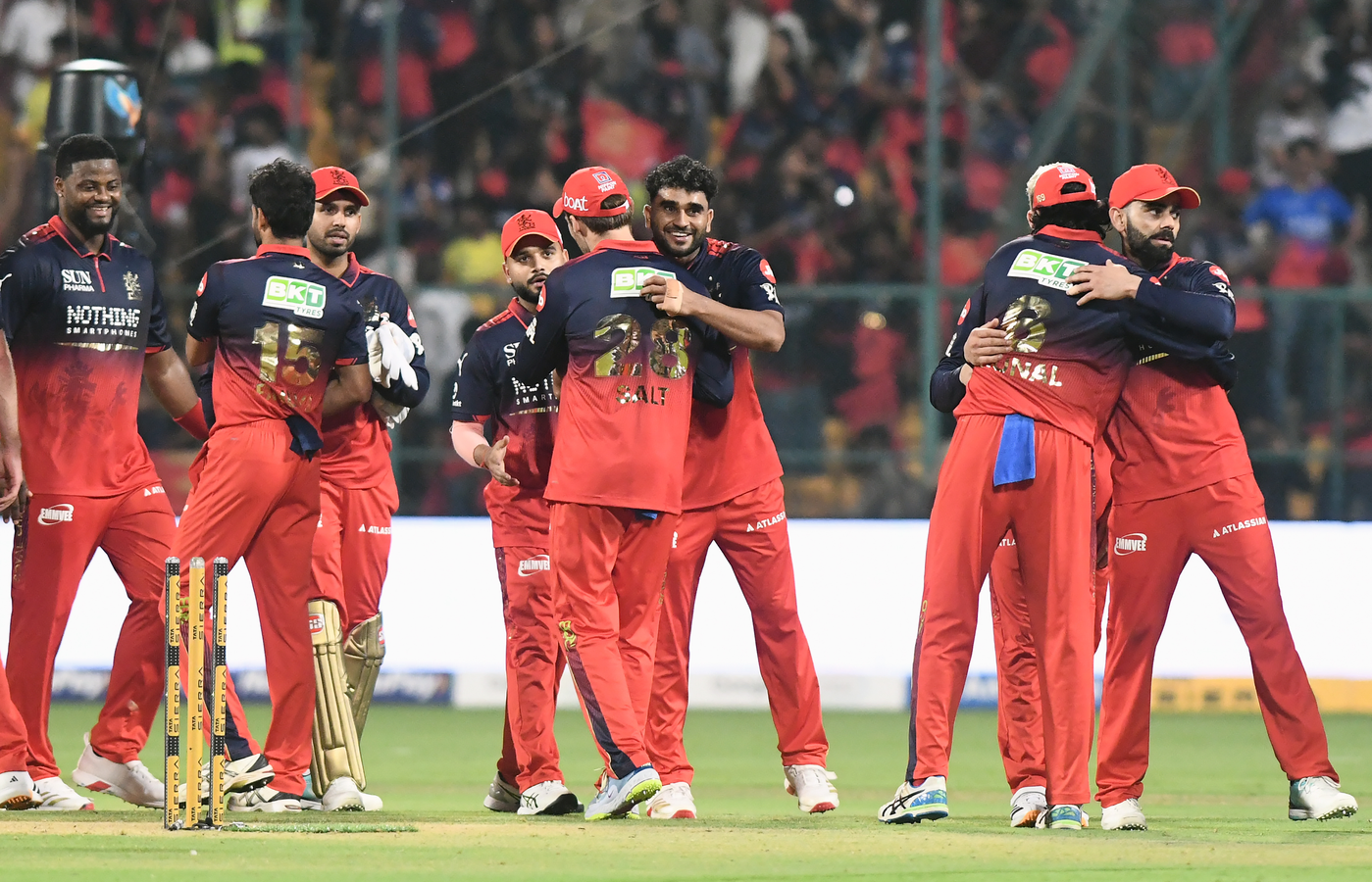 Adapting to Conditions: RCB Prepares for RR.webp