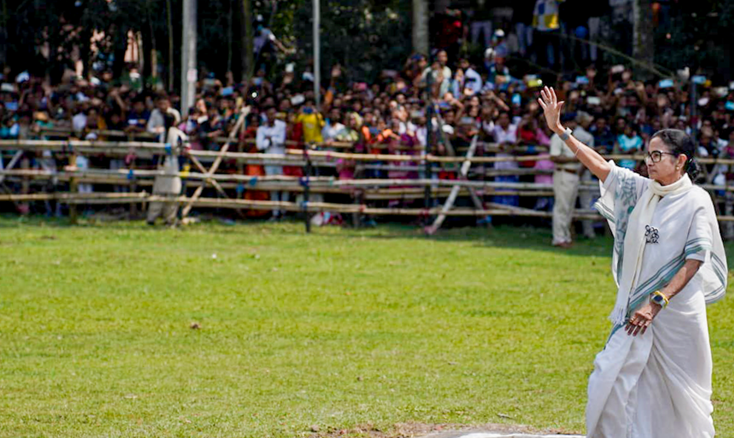 Mamata Banerjee: BJP's Reliance on External Support in Assam.webp