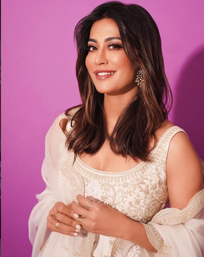Twitter Hack: Chitrangda Singh's Account Under Review.webp