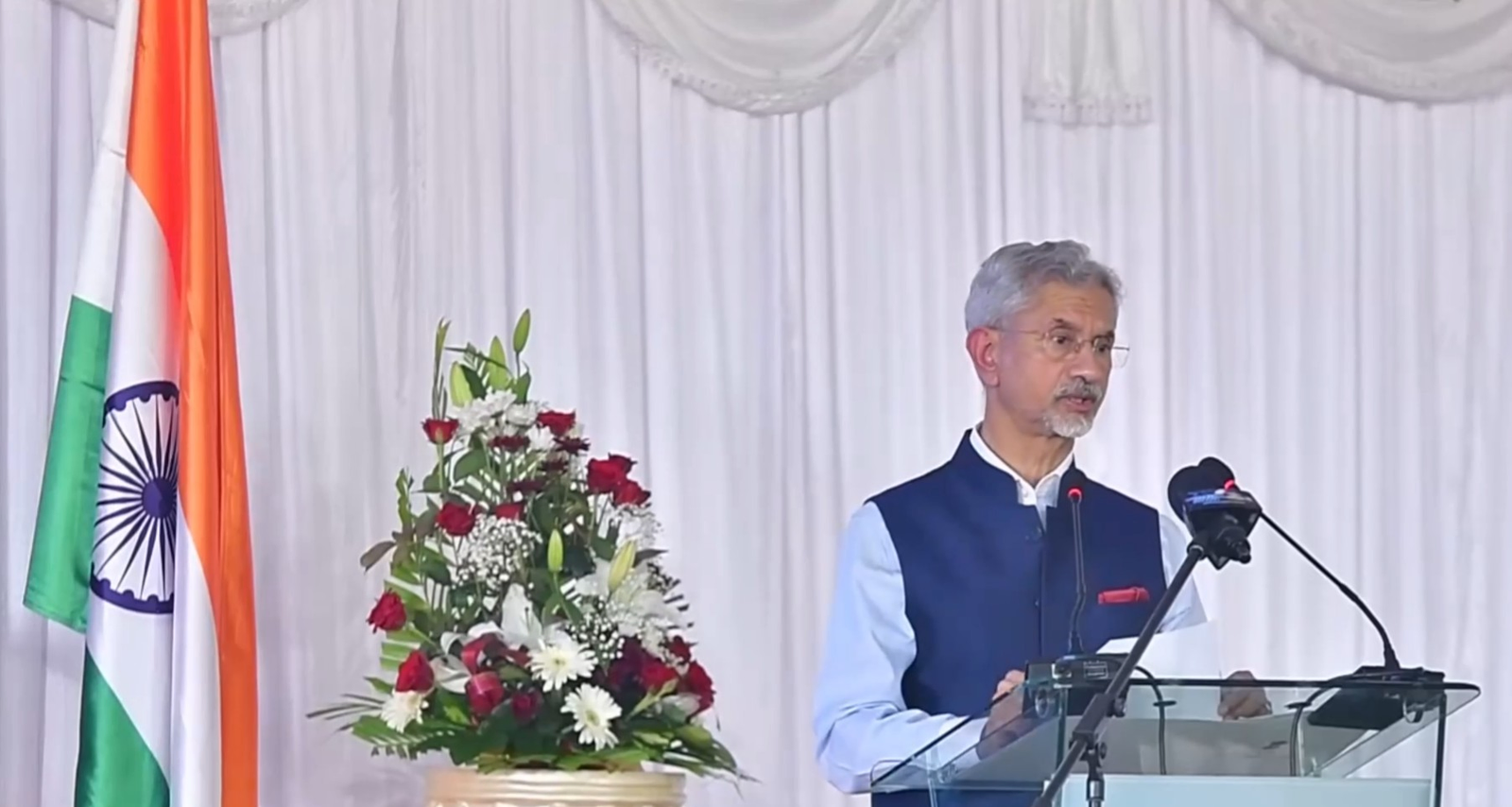 Jaishankar Highlights Expanded India-Mauritius Healthcare Cooperation.webp
