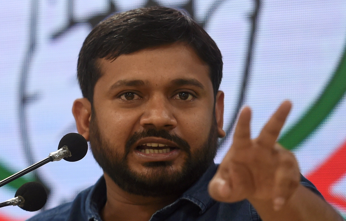 Political Row: BJP and Congress Clash Over Gujarat Allegations.webp Political Row: BJP and Congress Clash Over Gujarat Allegations.webp