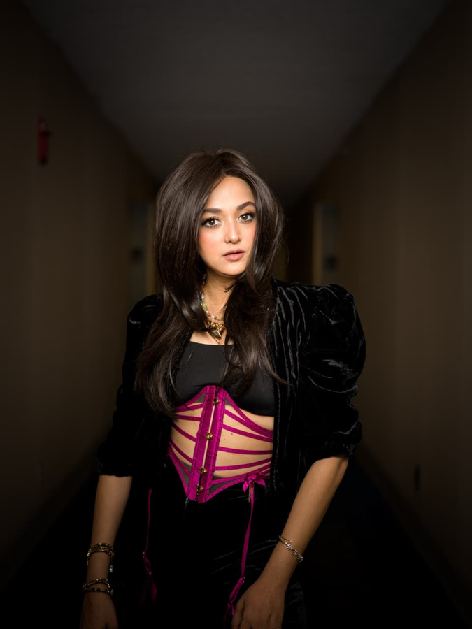 Monali Thakur Releases Three New Songs.webp