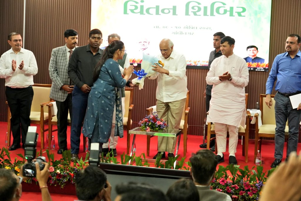 Boosting Green Cover: Gujarat’s Forestry Strategy Unveiled.webp