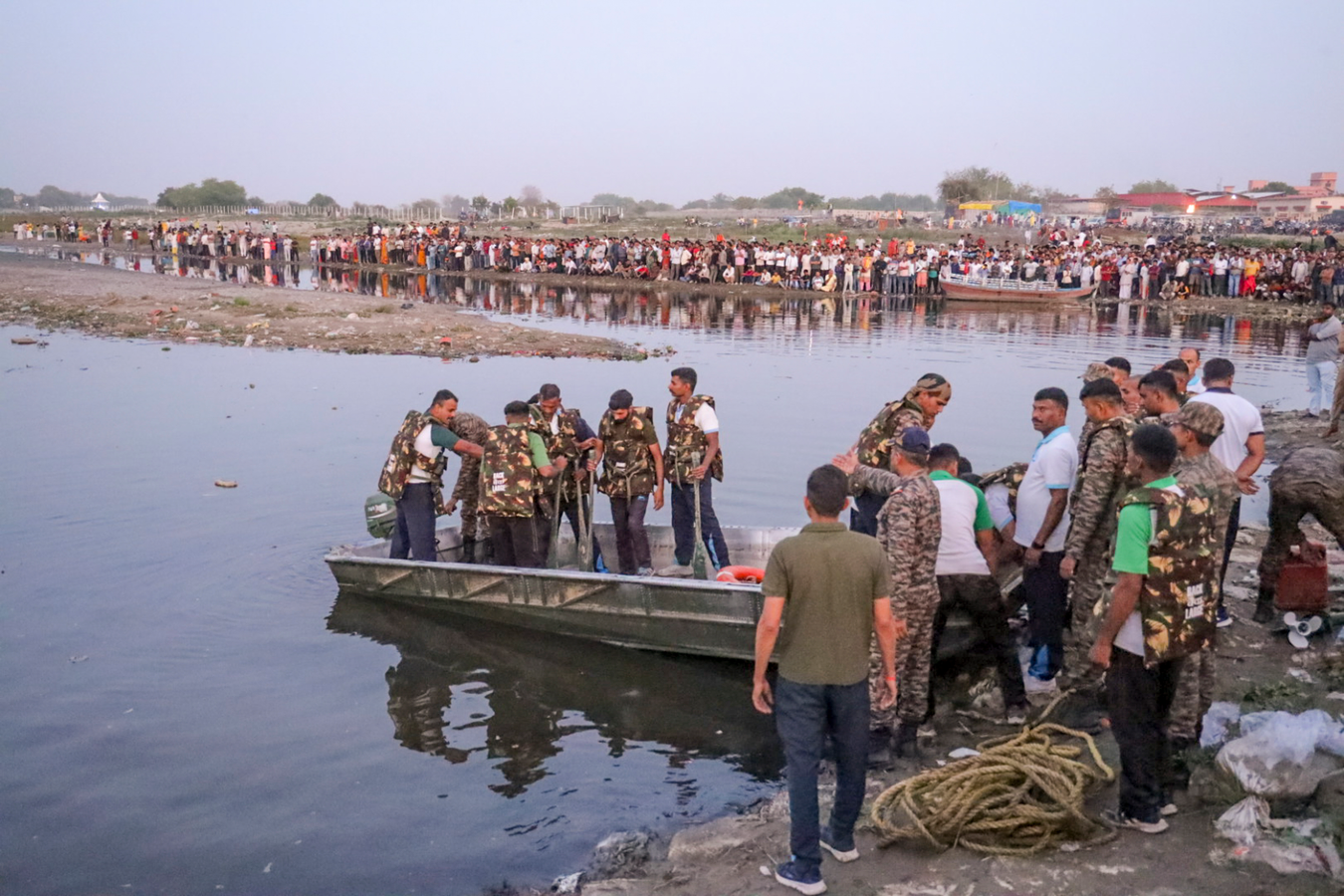 Punjab CM Assures Help After Boat Capsizes in Vrindavan.webp