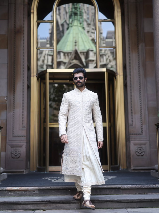 'Jana Nayagan' Leak: Celebrities Condemn Piracy and Demand Action.webp