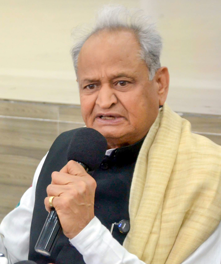 Gehlot Demands Investigation into Rising Youth Cardiac Arrest Deaths.webp