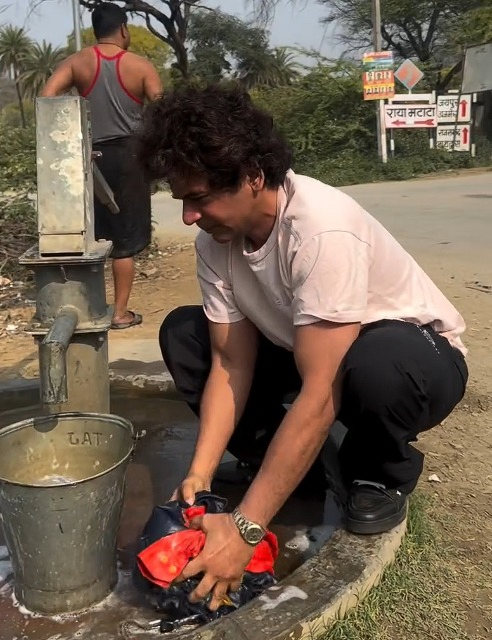 From 'Comedy Nights' to Hand-Washed Clothes: A Look at Sunil Grover's Recent Activities.webp