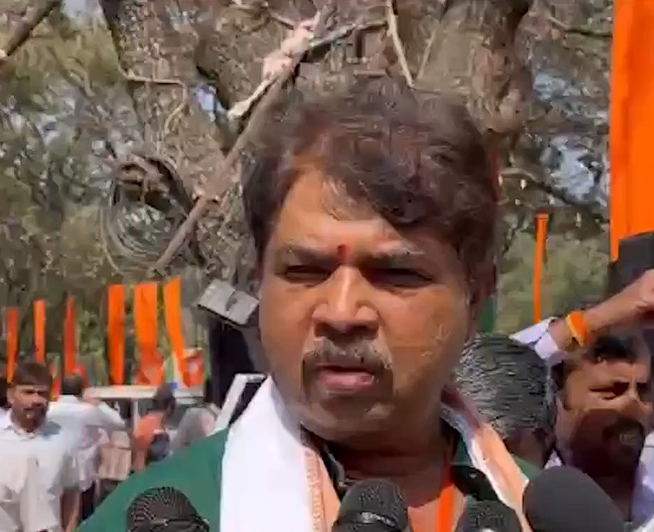 Bengaluru Protests: BJP Questions Karnataka Government's Handling of RTC Debt and Waste Manag...webp