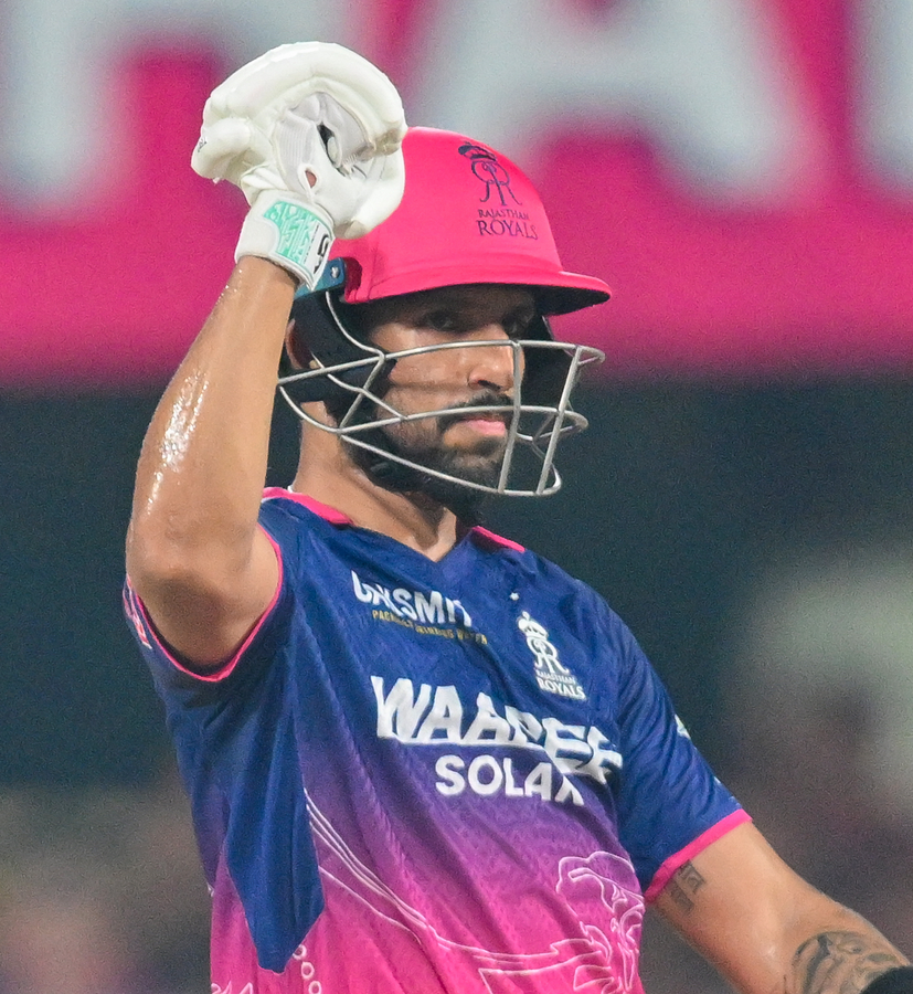 Jurel's Versatility: Why He's Hard to Contain in T20s.webp